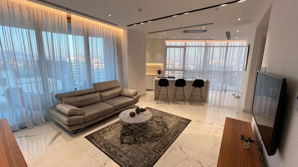 360 Nicosia - 1 Bedroom Luxurious Residence Εξωτερικό φωτογραφία